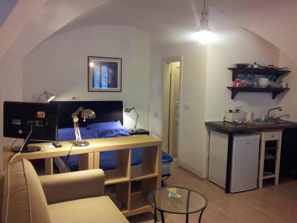 Studio Ian Ljubljana Szoba fotó
